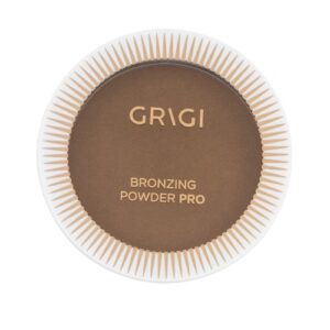 BRONZER – 08 – BEACH BRONZE – BRONZE ΣΚΟΥΡΟ ΜΕ GLITTER ΥΠΟ-ΤΟΝΟΥΣ – DARK TAN WITH GLITTER SHOTS H Bronzing compact powder pro σας δίνει την δυνατότητα να δημιουργήσετε το τέλειο bronzing look για την πόλη. Με βελούδινη υφή για ομοιόμορφο και πολύ φυσικό , χωρίς ατέλειες αποτέλεσμα στο πρόσωπο , σώμα και ντεκολτέ.